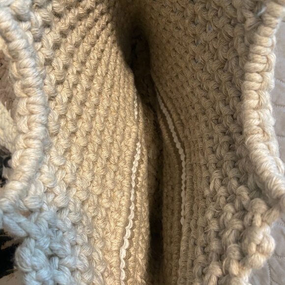 Beautiful handmade Natural fiber Handbag - Picture 5 of 5